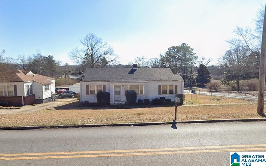1st image of 340 Woodward Rd