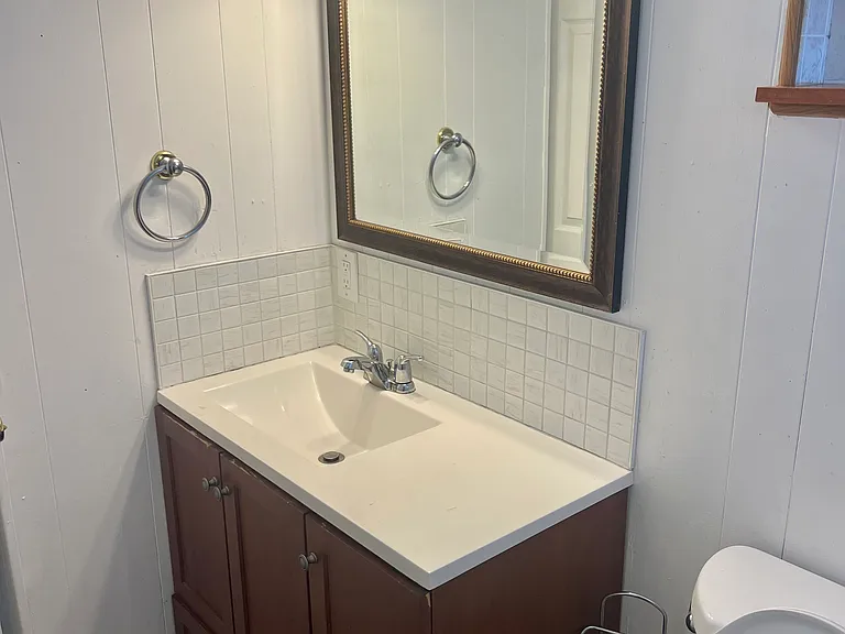 1902 Shady Cove Dr — Photo 7