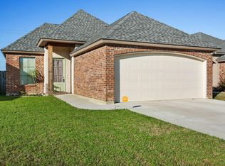 311 Rolling Mill Ln, Youngsville, LA 70592