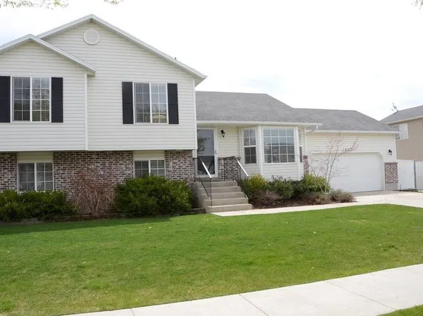 1411 W 2100 S, Woods Cross, UT 84087