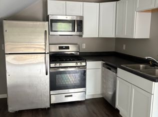 837 1/2 Maggard St, Iowa City, IA