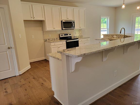 3rd image of 1030 Lochwood Hill Dr