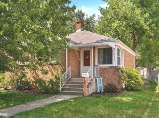 9440 Washington Ave, Brookfield, IL 60513