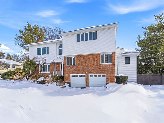 2nd image of 124 Deborah Rd