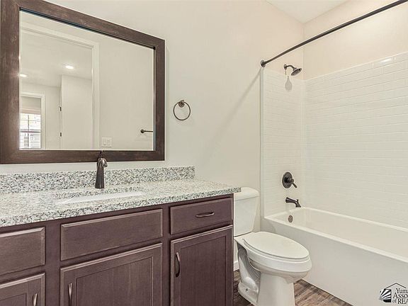 5th image of 14814 E 41st St
