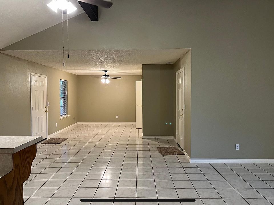 1st image of 6118 Terrell Dr
