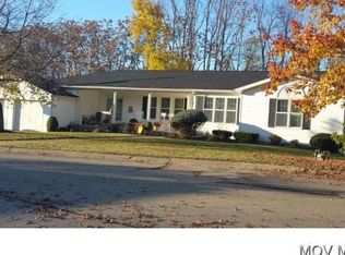 1412 King St, Belpre, OH 45714