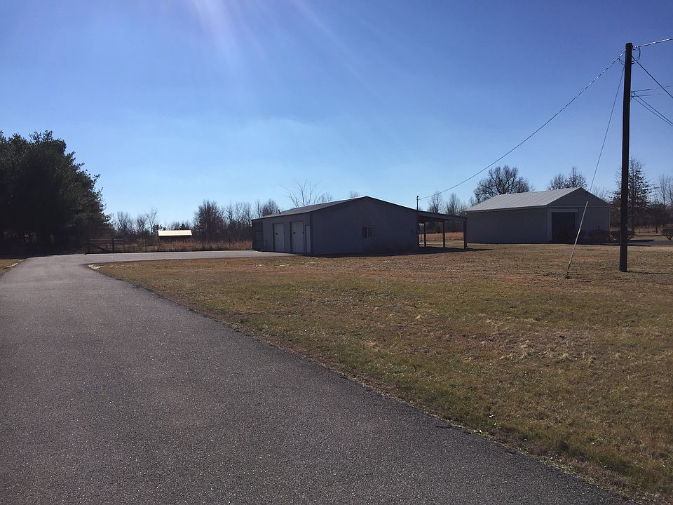 2nd image of 1125 Rose Creek Rd