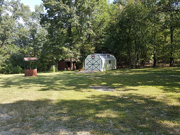3rd image of 162 Daffodil Ln