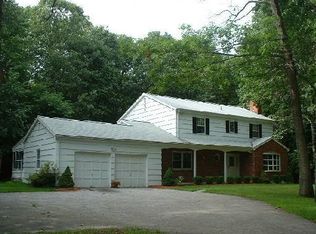 13 Misty Vale Rd, Sandy Hook, CT 06482