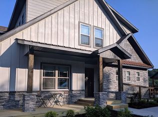 111 Chateau Cove Rd, Branson, MO 65616