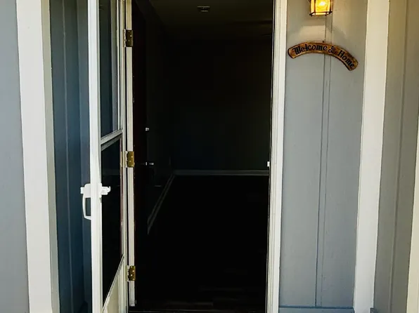 6319 Norton Dr, Fayetteville, NC 28304