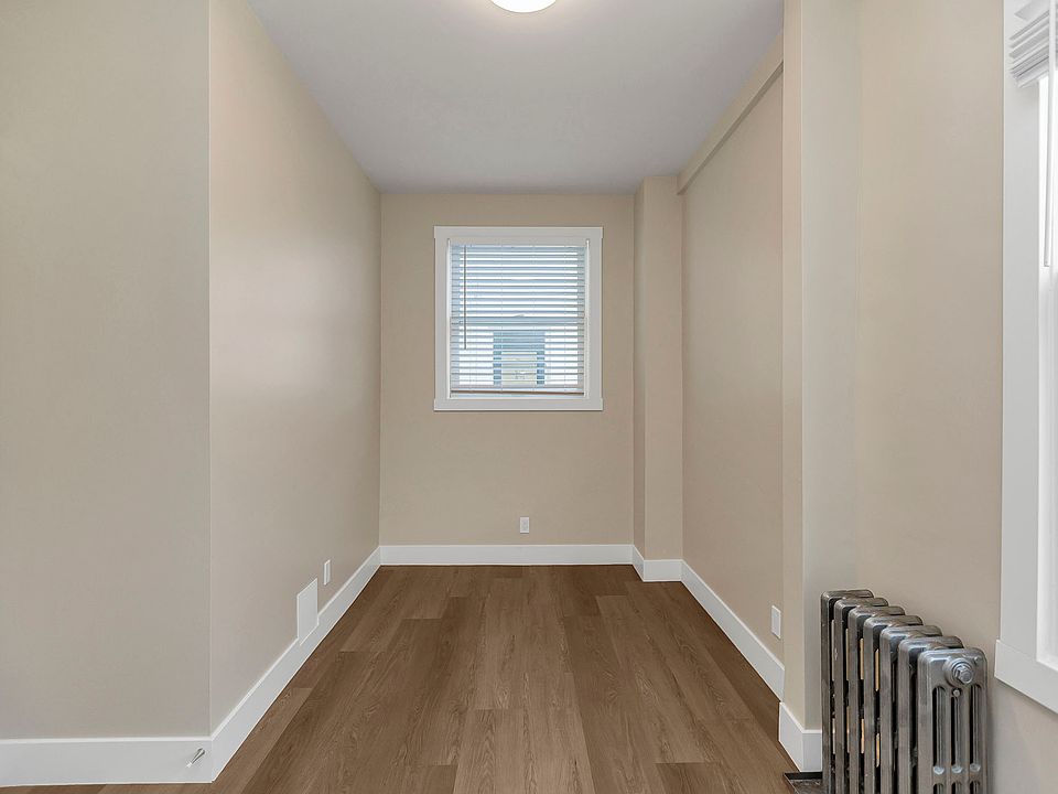 1st image of 350 Judah St #306