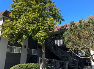 5900 SW Admiral Way, Seattle, WA 98116