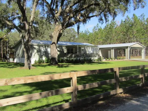 1420 NW 10th St, Bell, FL 32619