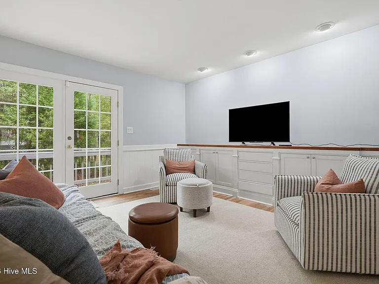 6253 Cattail Ct — Photo 23