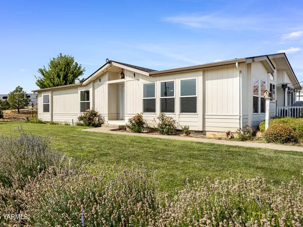 1971 Buffalo Rd, Selah, WA 98942