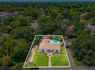 3605 Spring Valley Dr, Bedford, TX 76021