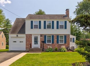 124 Clearfield Rd, Wethersfield, CT 06109