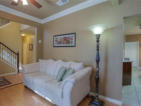 4th image of 1420 Shetland Dr