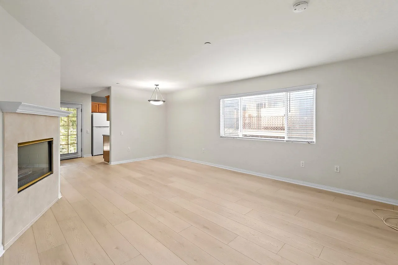 2 bed, 2.5 bath, $3,495 — Photo 1
