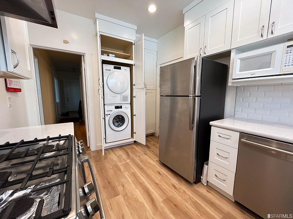1st image of 105 Palm Ave APT 4