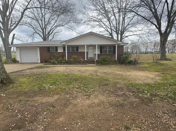 505 4th St NE, Red Bay, AL 35582