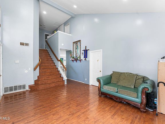 5th image of 37745 49th St E