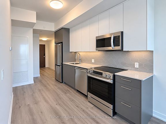 4th image of 30 Francis St S #3713