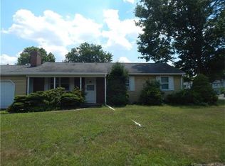 41 Saxon Rd, Wethersfield, CT 06109