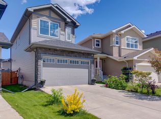 8452 Cushing Ct SW, Edmonton, AB T6W3L3