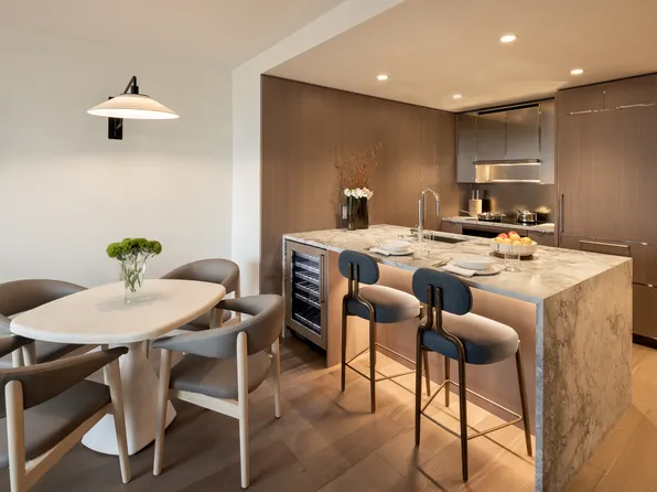 111 West 56th Street 36J image 2 of 10