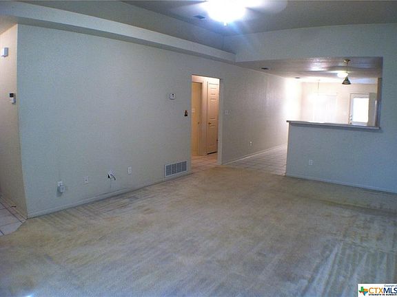 5th image of 3807 El Paso Dr APT B