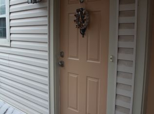 9926 Grapewood Ct, Manassas, VA 20110