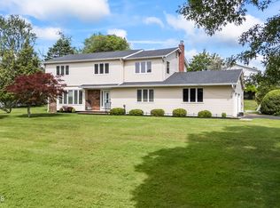 27 Sargent Rd, Freehold, NJ 07728