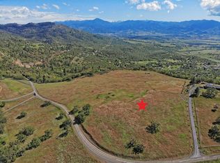 6095 Hillcrest Rd, Medford, OR 97504