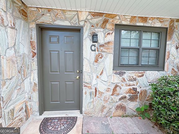 2nd image of 2493 Hidden Cove Ct APT C