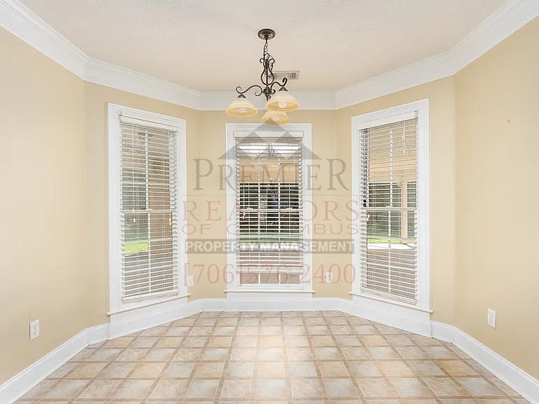 251 Owens Rd — Photo 9