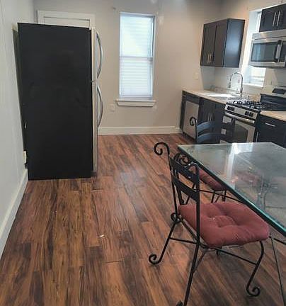 2nd image of 5919 Chancellor St #11004933