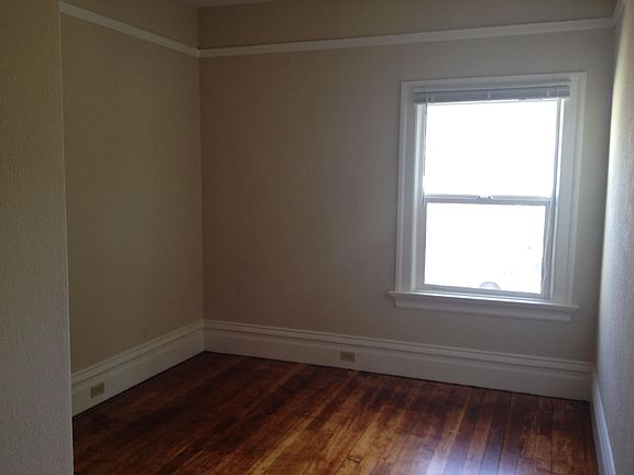 2nd image of 2604 Regent St