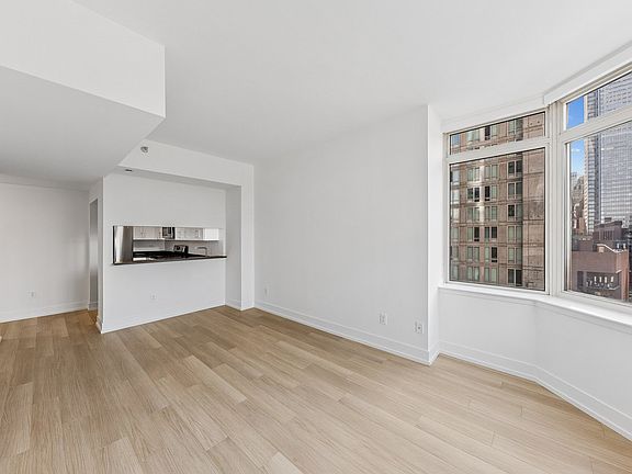 5th image of 420 W 42nd St APT 10B