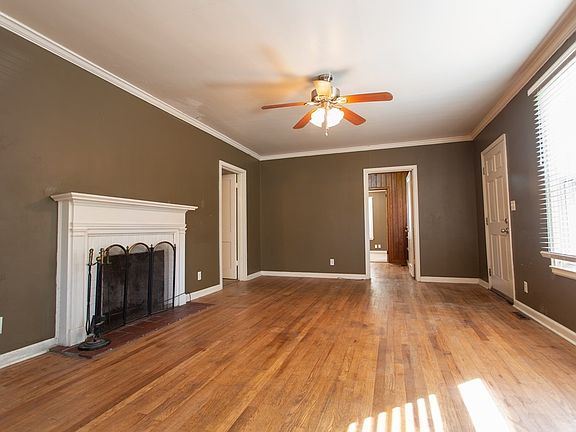 4th image of 1303/601 Iola Drive Azalea Cir