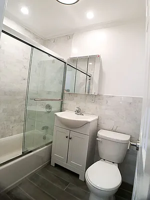 Rented by Francine Realty | media 16