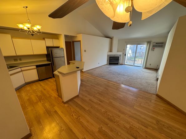 7 High Point Woods Dr APT 303