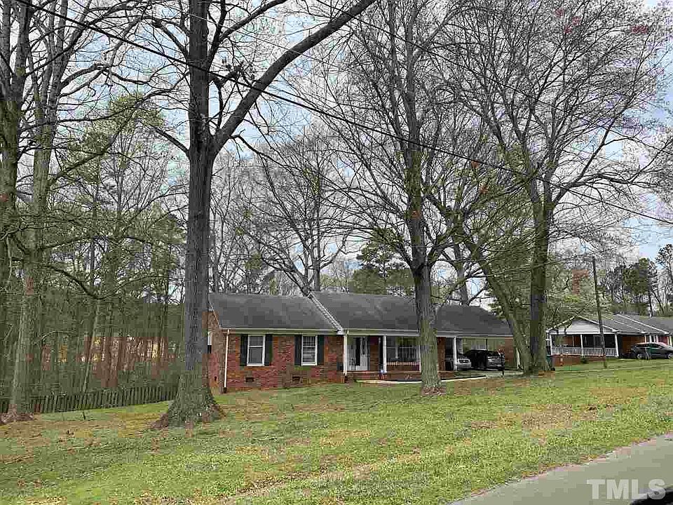 1st image of 2427 Orangewood Dr