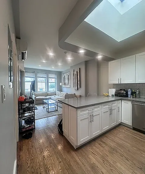 304 Bleecker St #4 — Photo 1