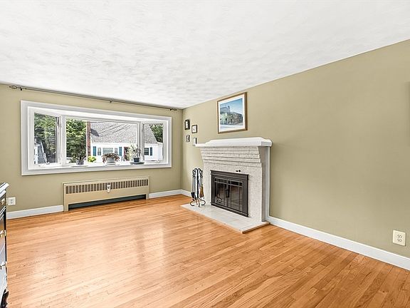 4th image of 5 Elizabeth Rd
