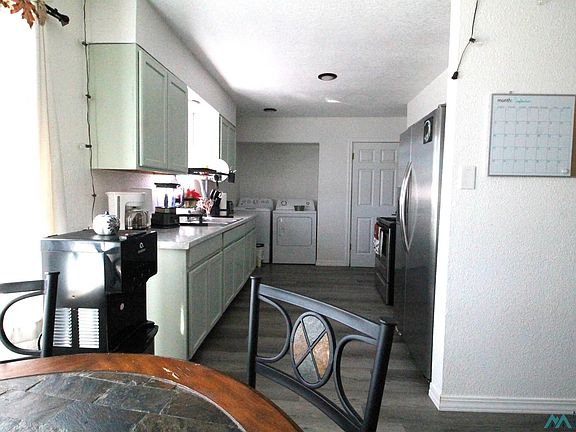 2nd image of 120 Manson Dr