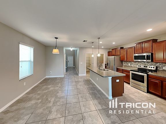 4th image of 17007 Peaceful Valley Dr