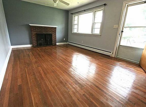 5th image of 115 Southerland Dr